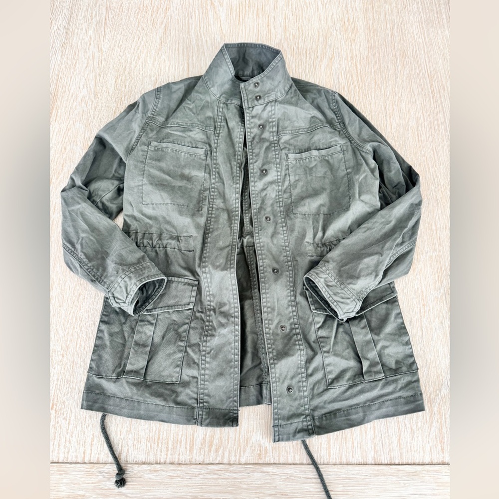 Universal Thread Women’s Green Utility Jacket